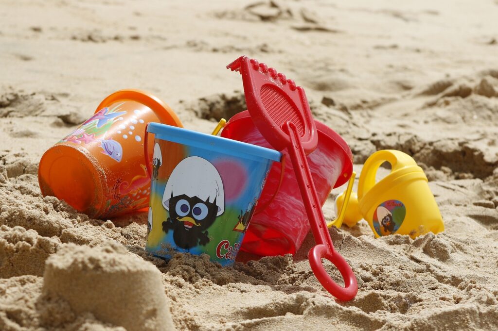 bucket, toys, sand-1005891.jpg